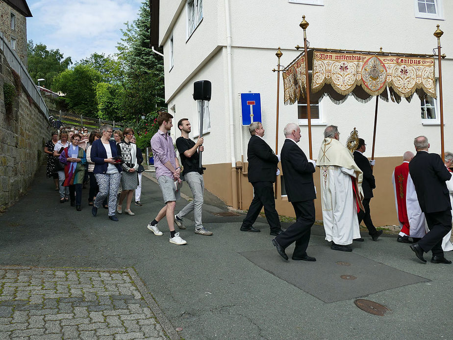 Bittprozession am Pfingstmontag (Foto: Karl-Franz Thiede)